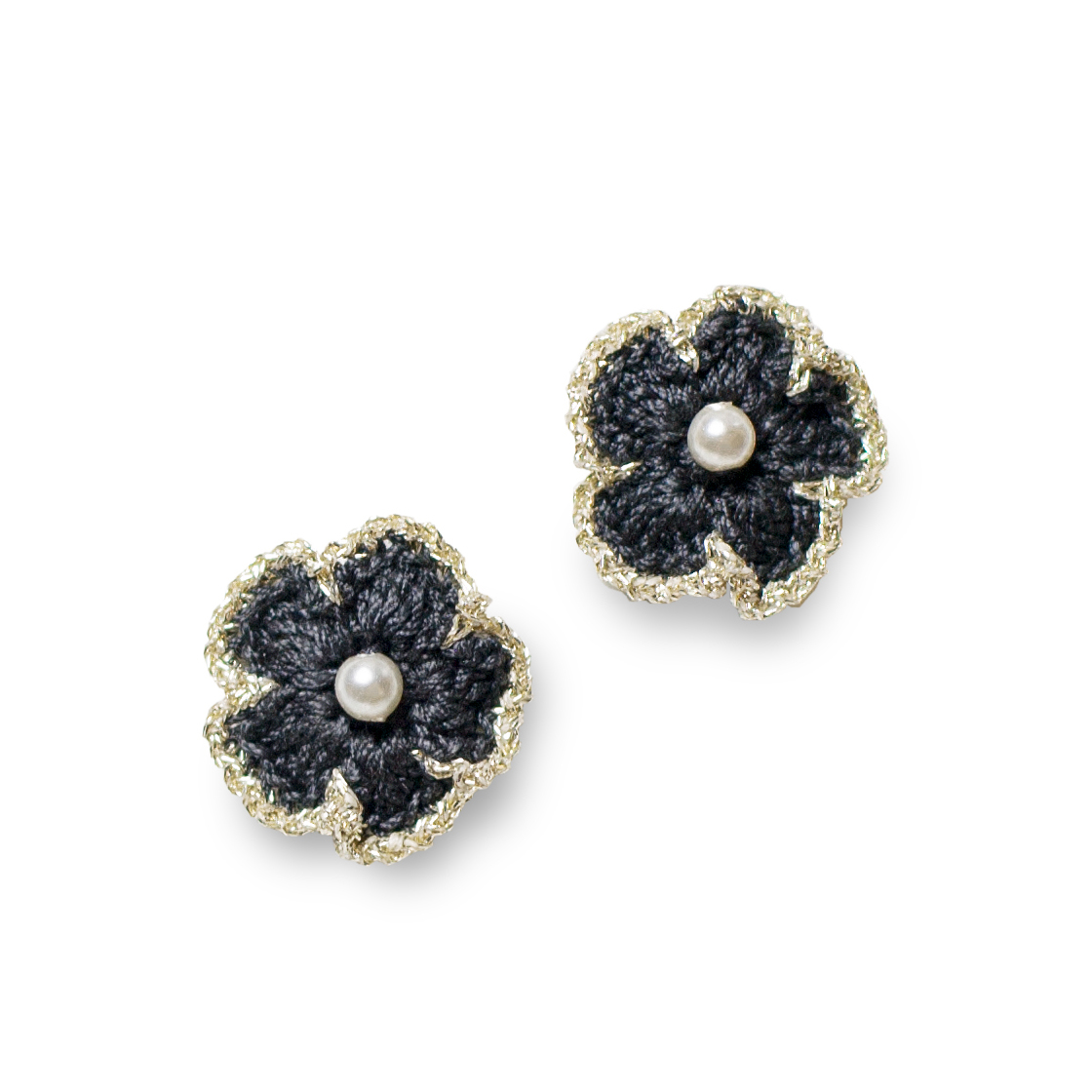 Blossom Golden Crochet Drop Pierce White